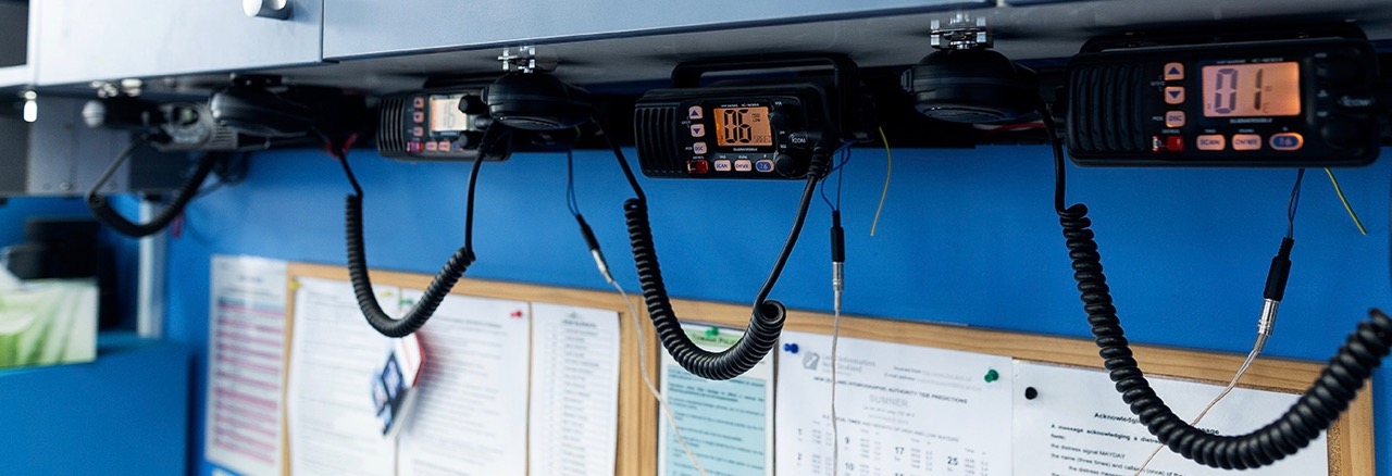 Bob C’Ailceta receives a 2019 Coastguard volunteer award