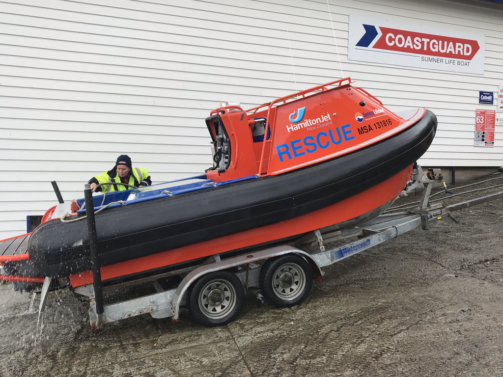 Rescue: sea kayaker capsized in freezing waters